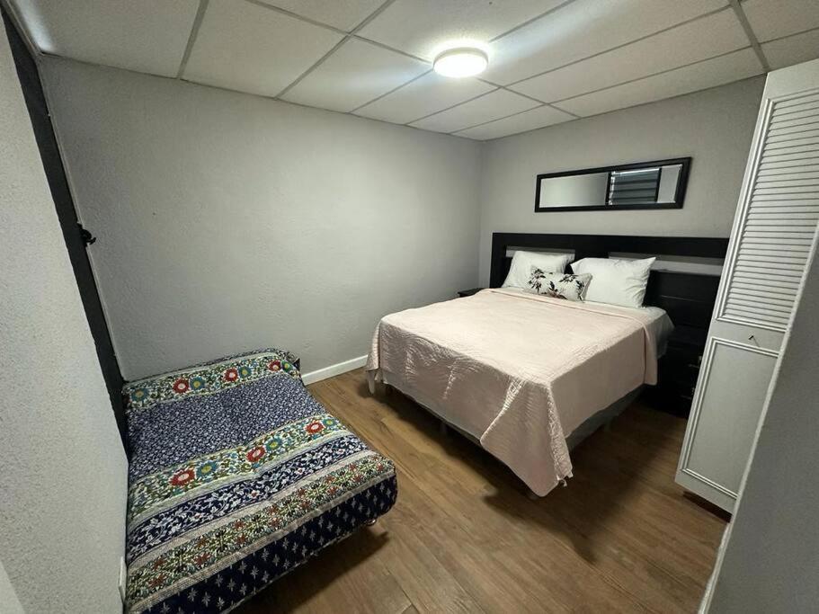 Villa Residencia Preciosa De 2 Planta San Salvador Esterno foto